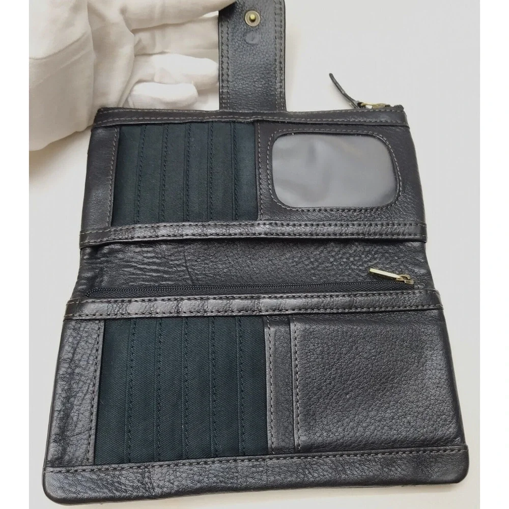 Fossil Black Pebbled Leather Credit Card ID Window Zipper Closure Wallet